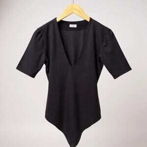 Alix New York Deep V-Neck Bodysuit Black - Size Medium